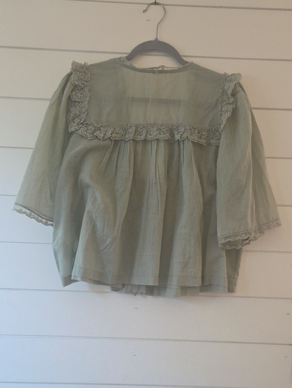 Free People Size M- Light Sage Ruffle Peasant Top - Picture 5 of 5